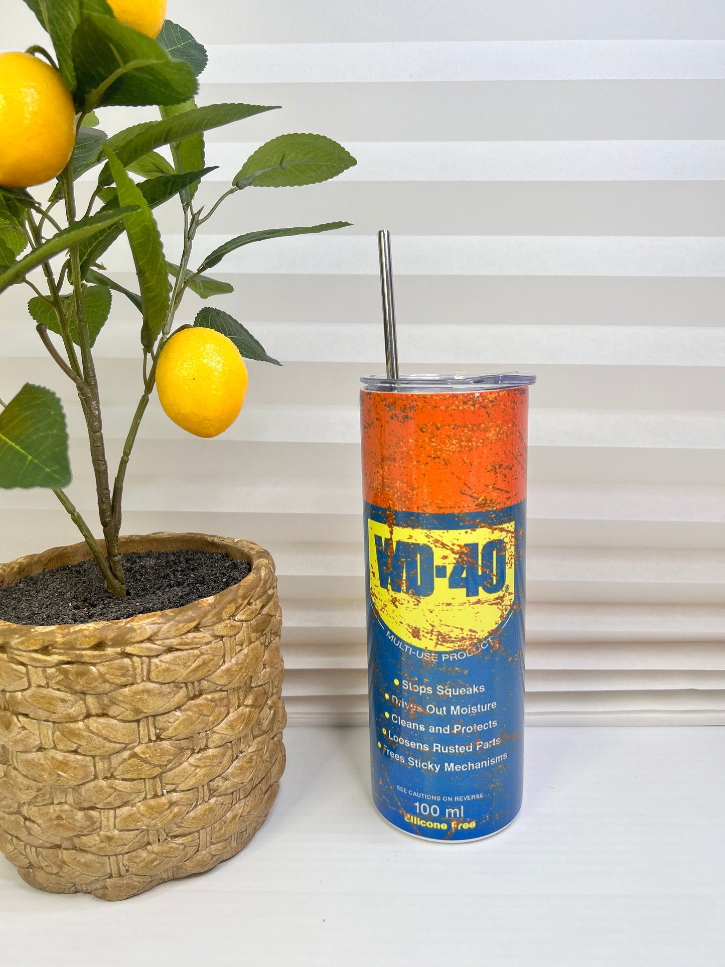 WD-40 Tumbler 20 onzas insulado